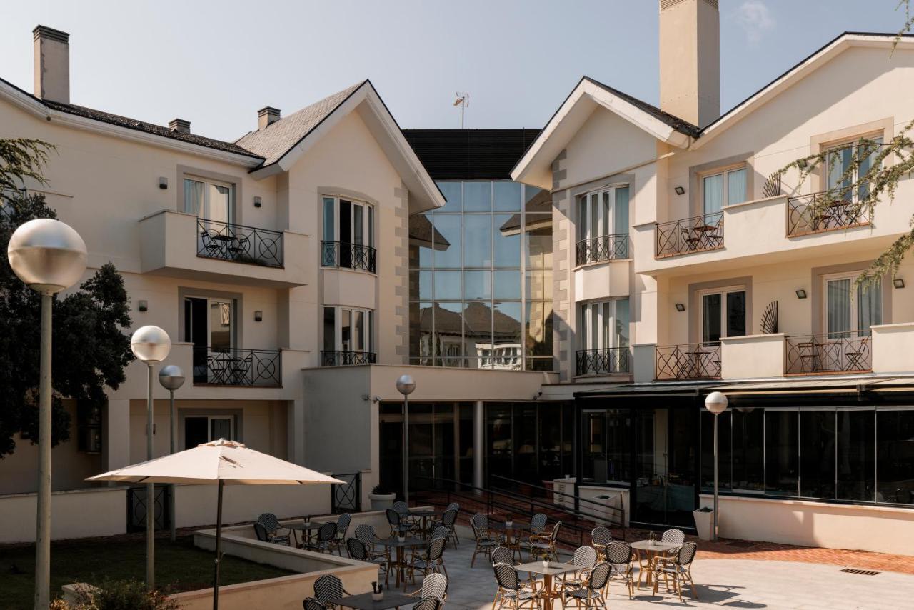 Hotel Pax Torrelodones Exterior foto
