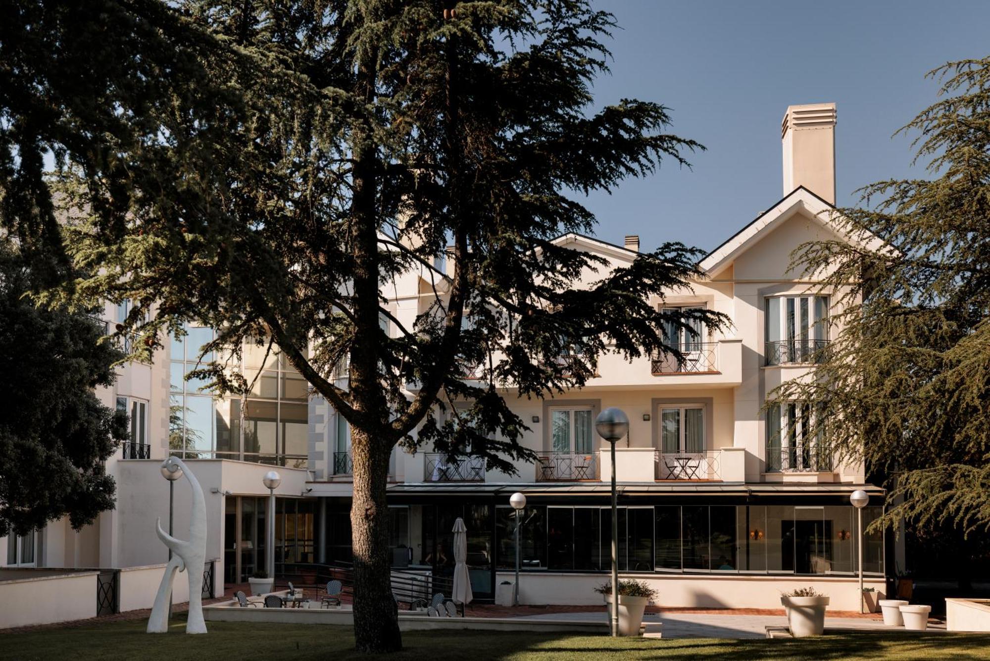 Hotel Pax Torrelodones Exterior foto